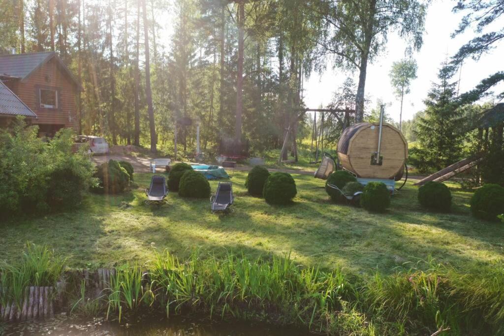 Dragon House In The Tree! Jacuzzi, Sauna ,Cinema,Heated Lici  エクステリア 写真