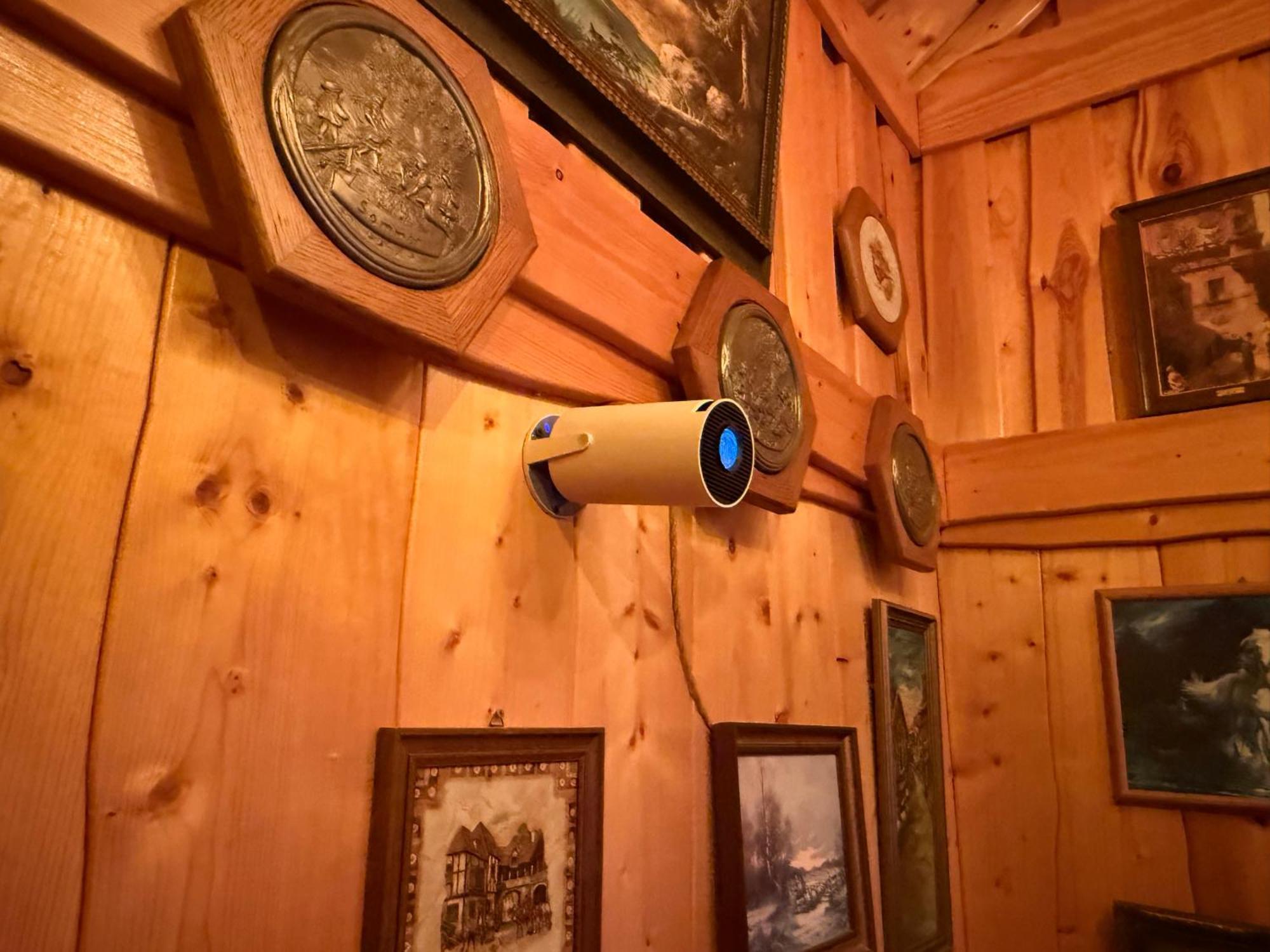 Dragon House In The Tree! Jacuzzi, Sauna ,Cinema,Heated Lici  エクステリア 写真